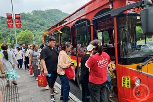 联盟前几？恩比德最近6场比赛场均35.2分11篮板8.2助攻